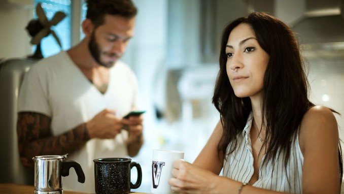 Trahison émotionnelle : est-elle plus forte que la trahison physique ?